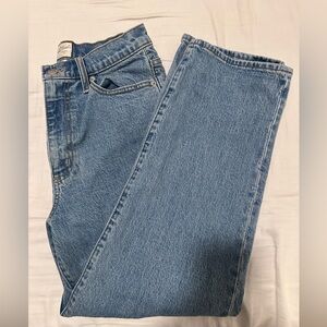 Universal Thread Vintage Style Jeans Size 4 (True to Size)